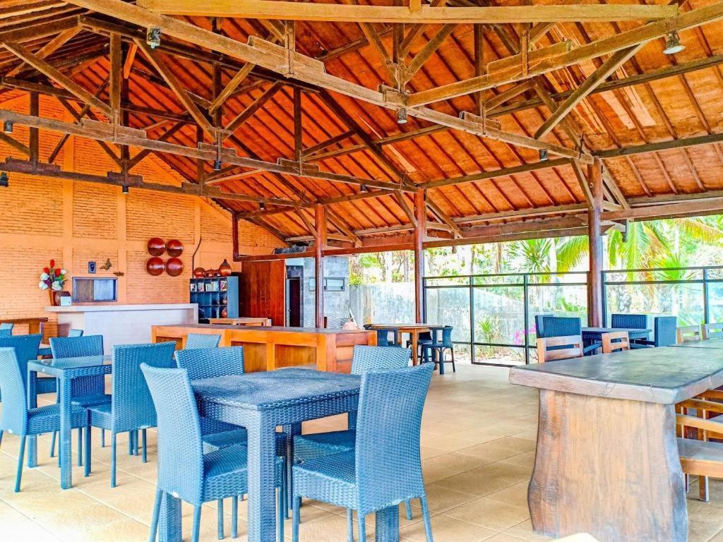 Oyo 1508 Mascot Beach Hotel Mangsit Zewnętrze zdjęcie